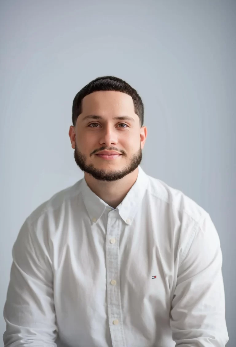 Meet the Team 7 Cristian Taveras Headshot